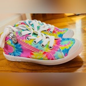 Adorable tie dye sneakers! Girls Size 13. Never worn.